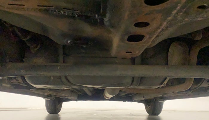 2015 Maruti Swift Dzire VXI, Petrol, Manual, 84,708 km, Rear Underbody