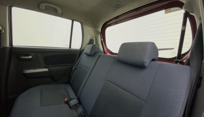 2011 Maruti Wagon R 1.0 VXI, Petrol, Manual, 1,16,570 km, Right Side Rear Door Cabin