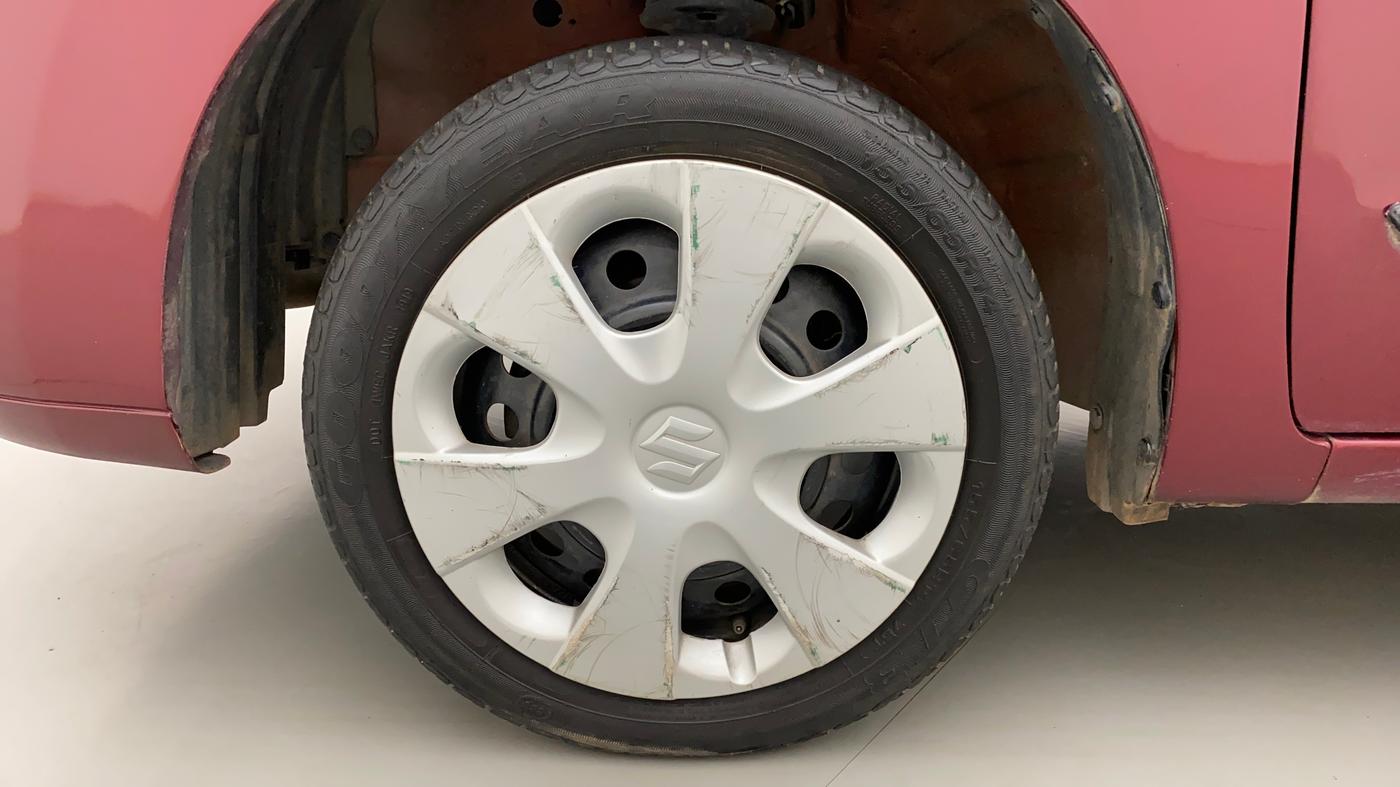 2011 Maruti Wagon R 1.0 VXI, Petrol, Manual, 1,16,570 km, Left Front Wheel