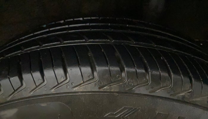 2019 Maruti New Wagon-R LXI CNG 1.0, CNG, Manual, 78,357 km, Left Rear Tyre Tread