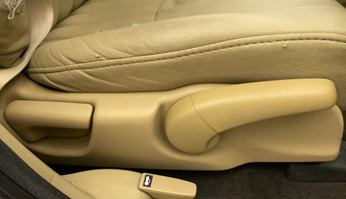 2010 Honda City 1.5L I-VTEC S MT, Petrol, Manual, 75,104 km, Driver Side Adjustment Panel