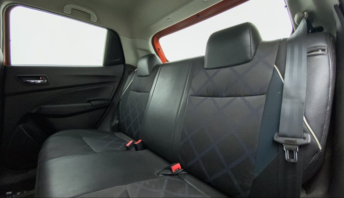 2018 Maruti Swift VXI D, Petrol, Manual, 79,347 km, Right Side Rear Door Cabin