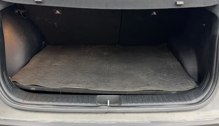 2020 Hyundai Creta SX (O) IVT 1.5 PETROL, Petrol, Automatic, 81,613 km, Boot Inside