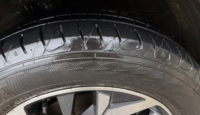 2020 Hyundai Creta SX (O) IVT 1.5 PETROL, Petrol, Automatic, 81,613 km, Left Front Tyre Tread