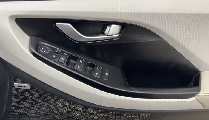 2020 Hyundai Creta SX (O) IVT 1.5 PETROL, Petrol, Automatic, 81,613 km, Driver Side Door Panels Control