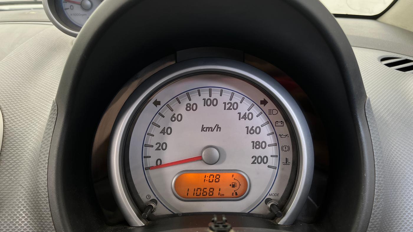 2013 Maruti Ritz VXI, Petrol, Manual, 1,10,681 km, Odometer Image