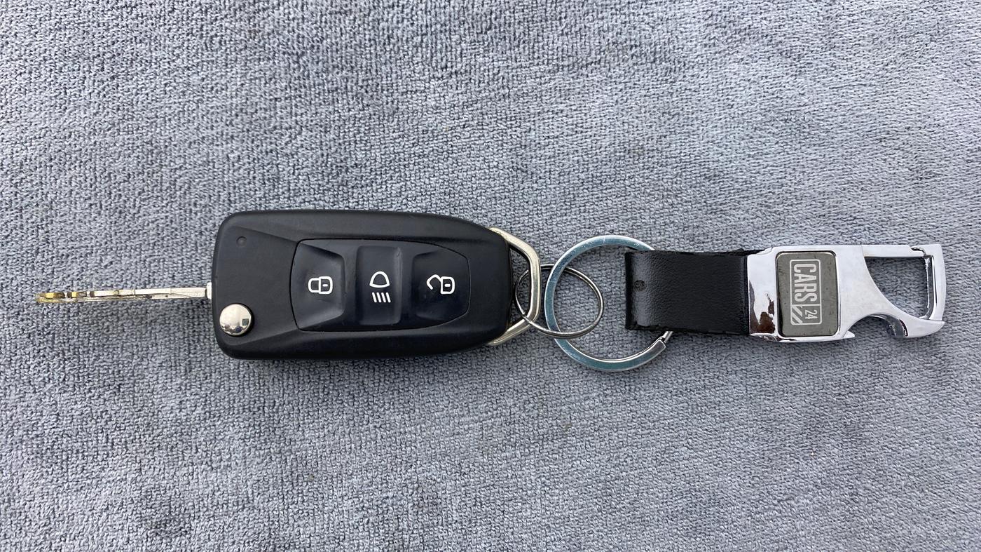 2019 Tata Tiago XTA 1.2 PETROL, Petrol, Automatic, 7,727 km, Key Close Up