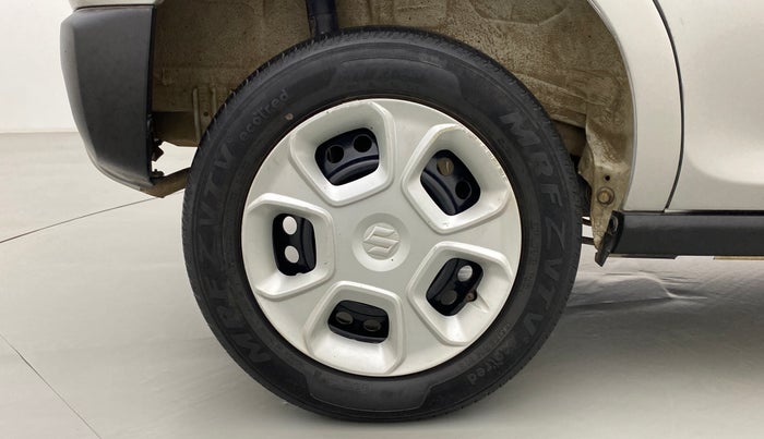 2020 Maruti S PRESSO VXI+, Petrol, Manual, 74,094 km, Right Rear Wheel