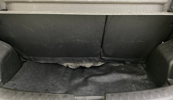 2016 Maruti Swift VXI, Petrol, Manual, 51,772 km, Boot Inside