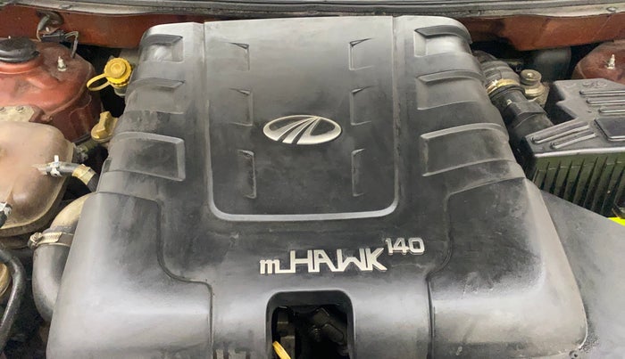 2016 Mahindra XUV500 W10 AT, Diesel, Automatic, 72,178 km, Engine View