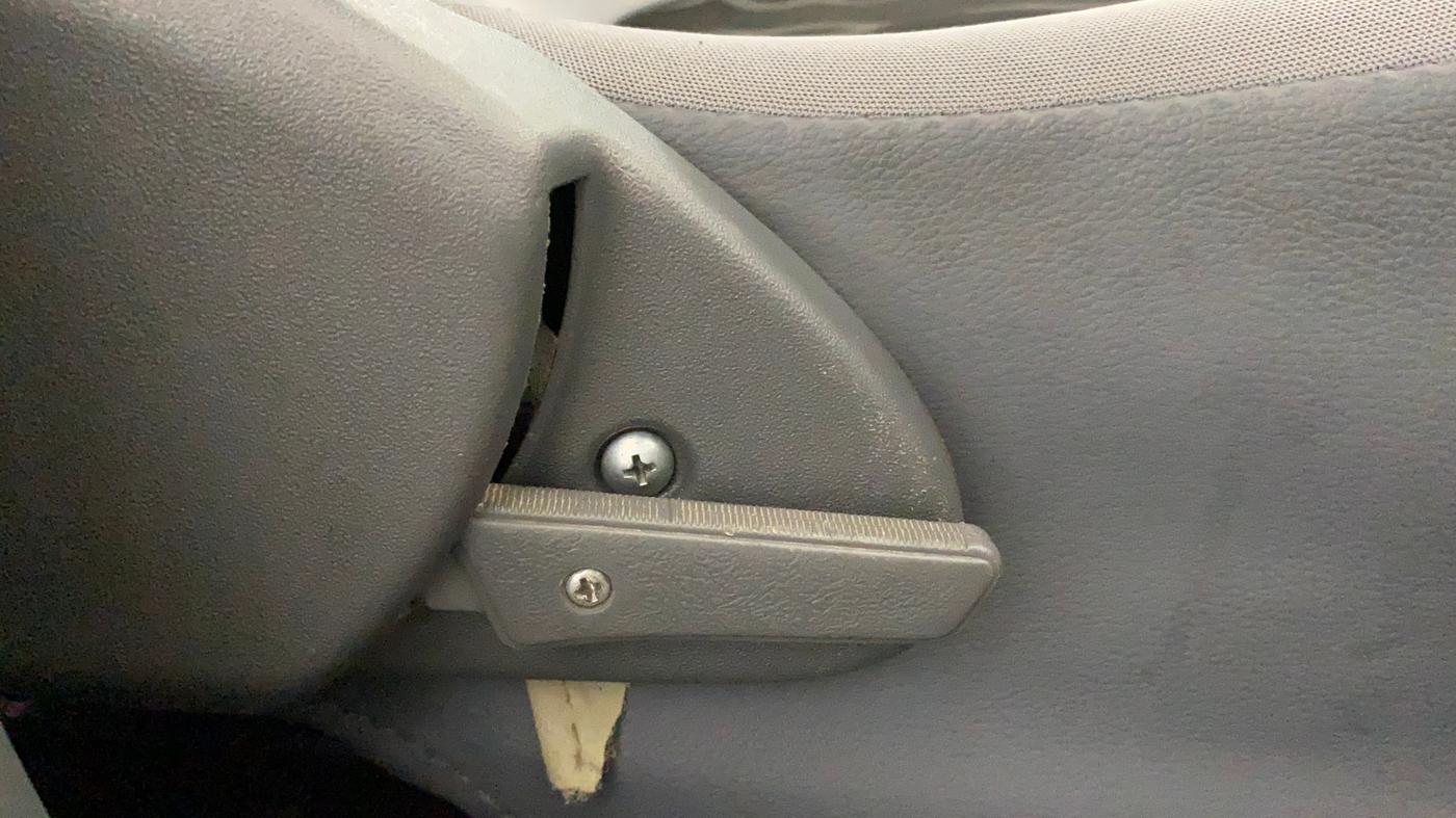 2015 Maruti Alto 800 LXI, Petrol, Manual, 45,610 km, Driver Side Adjustment Panel