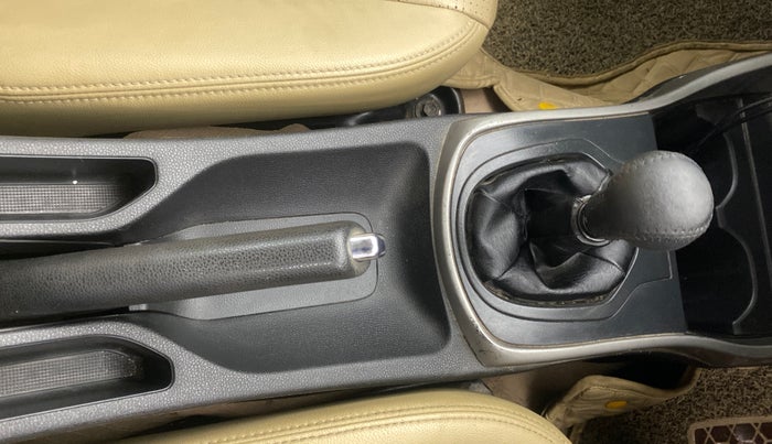 2017 Honda City 1.5L I-VTEC VX, Petrol, Manual, 67,808 km, Gear Lever