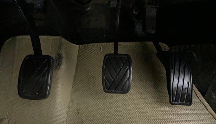 2022 Toyota Glanza S, Petrol, Manual, 27,959 km, Pedals