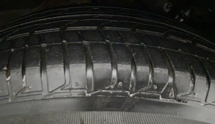 2014 Honda City SV CVT PETROL, Petrol, Automatic, 57,631 km, Right Rear Tyre Tread