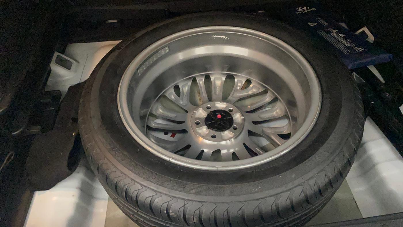 2020 Hyundai Tucson GLS 2WD AT PETROL, Petrol, Automatic, 28,663 km, Spare Tyre