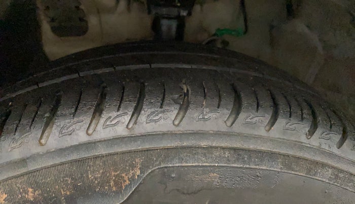 2019 Hyundai i20 Active 1.2 S, Petrol, Manual, 1,35,263 km, Left Front Tyre Tread