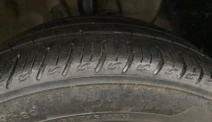 2019 Hyundai i20 Active 1.2 S, Petrol, Manual, 1,35,263 km, Right Front Tyre Tread