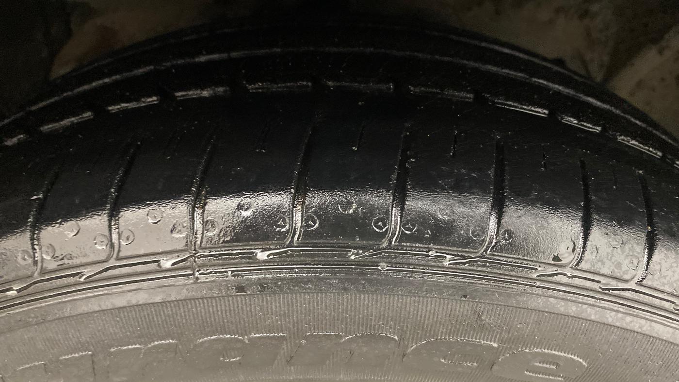 2021 Ford FREESTYLE TITANIUM 1.2 PETROL, Petrol, Manual, 50,456 km, Right Front Tyre Tread