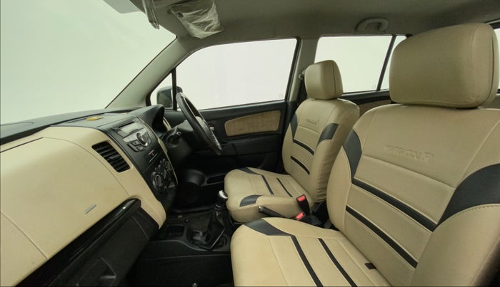 2017 Maruti Wagon R 1.0 VXI, Petrol, Manual, 42,002 km, Right Side Front Door Cabin