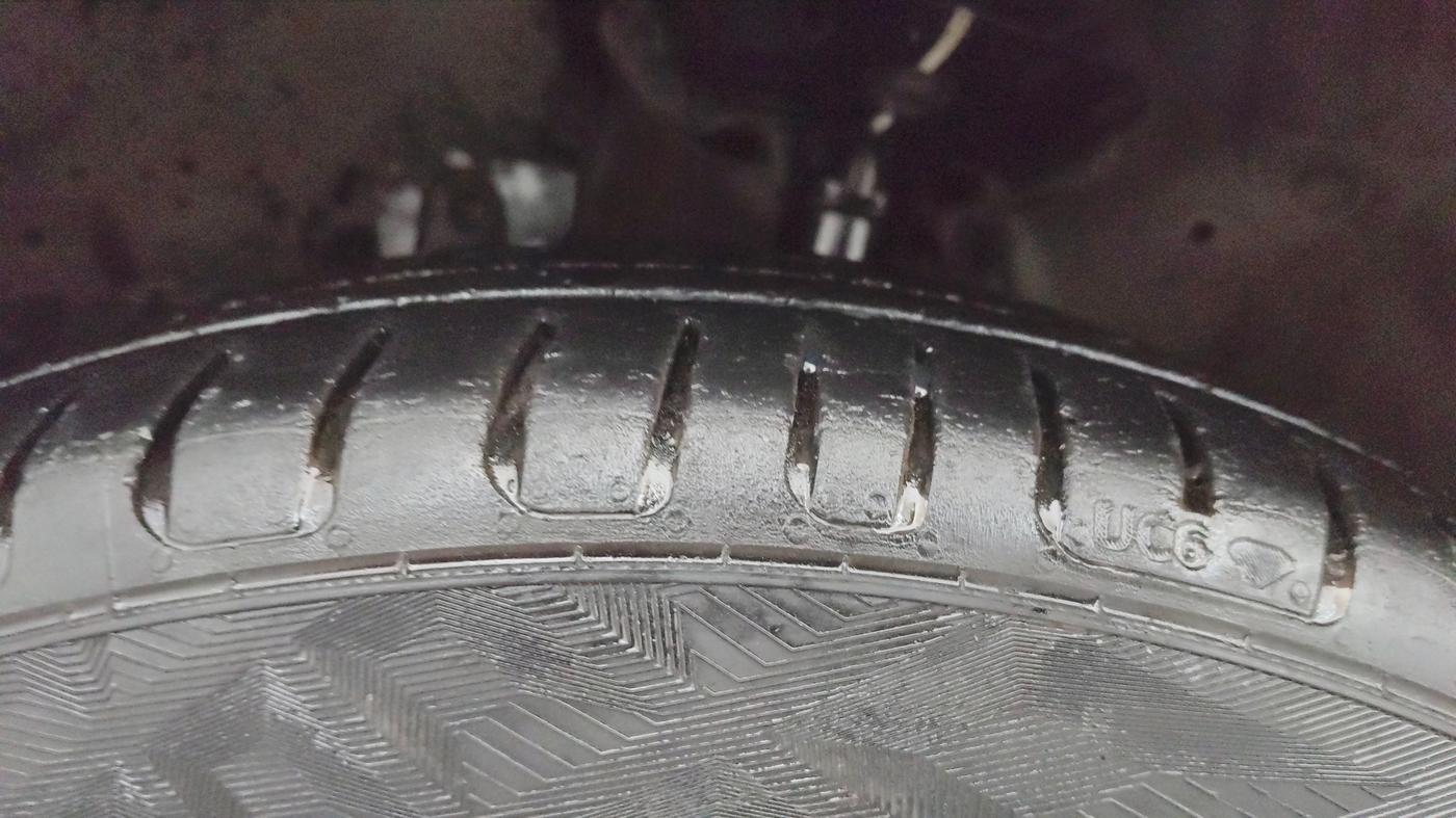 2019 Honda WR-V 1.2L I-VTEC VX MT, CNG, Manual, 44,915 km, Left Front Tyre Tread