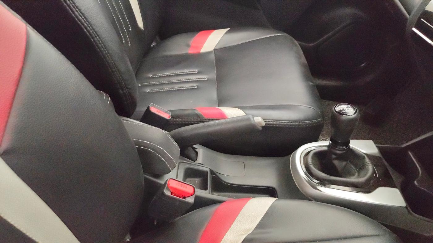 2019 Honda WR-V 1.2L I-VTEC VX MT, CNG, Manual, 44,915 km, Gear Lever
