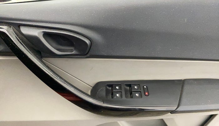 2017 Tata Tiago XTA PETROL, Petrol, Automatic, 36,388 km, Driver Side Door Panels Control