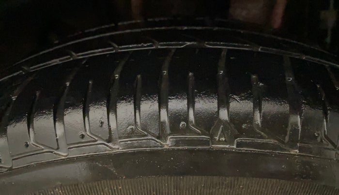 2017 Tata Tiago XTA PETROL, Petrol, Automatic, 36,388 km, Left Rear Tyre Tread