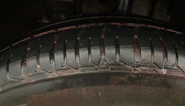 2017 Tata Tiago XTA PETROL, Petrol, Automatic, 36,388 km, Left Front Tyre Tread