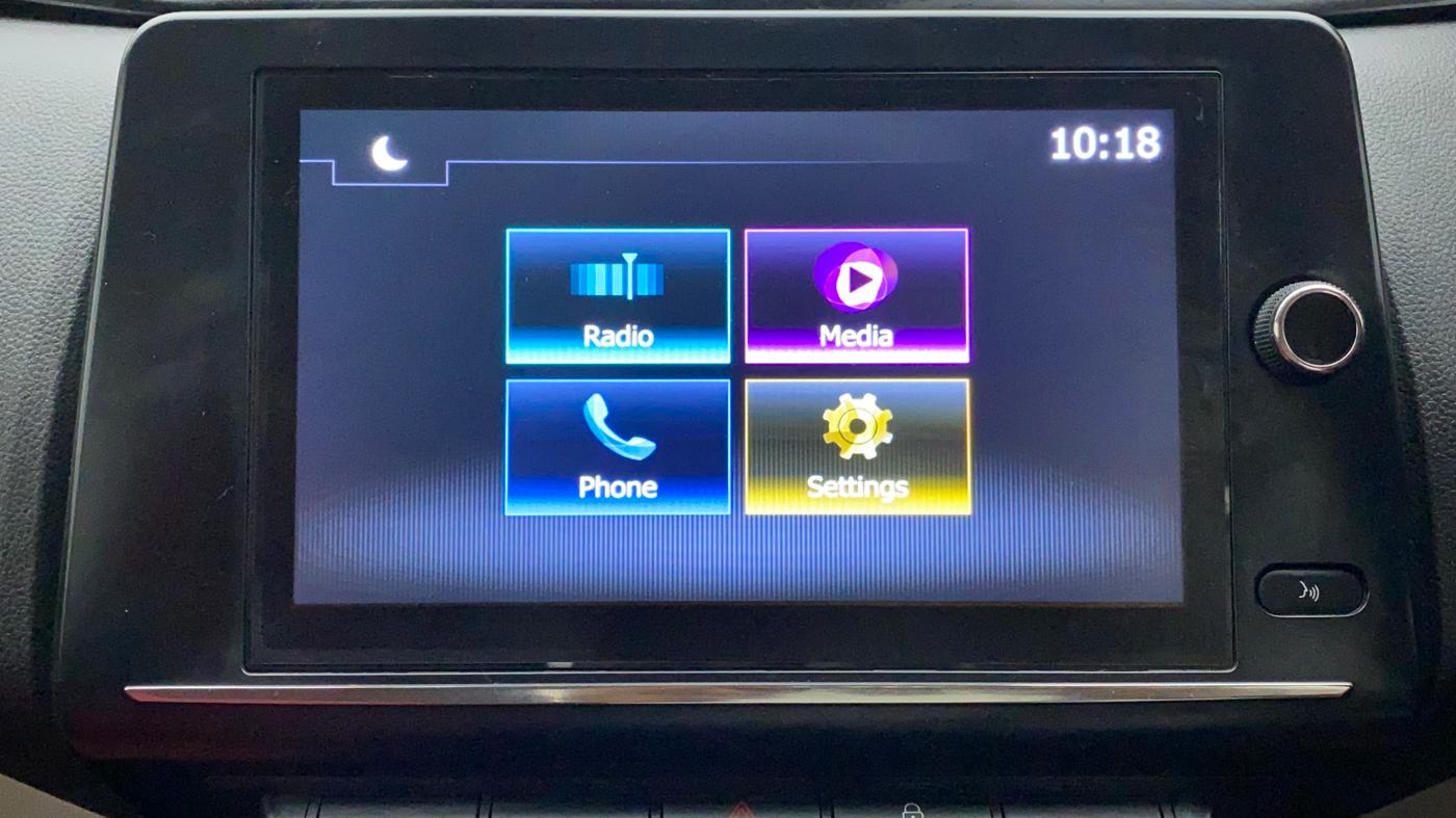 2022 Renault TRIBER RXT, Petrol, Manual, 7,134 km, Infotainment System