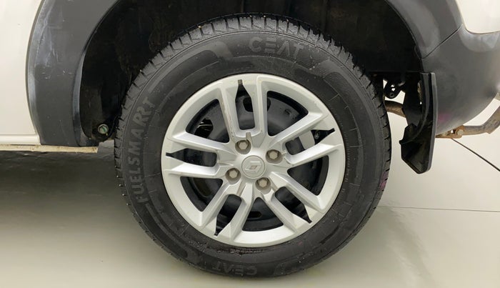 2022 Renault TRIBER RXT, Petrol, Manual, 7,134 km, Left Rear Wheel