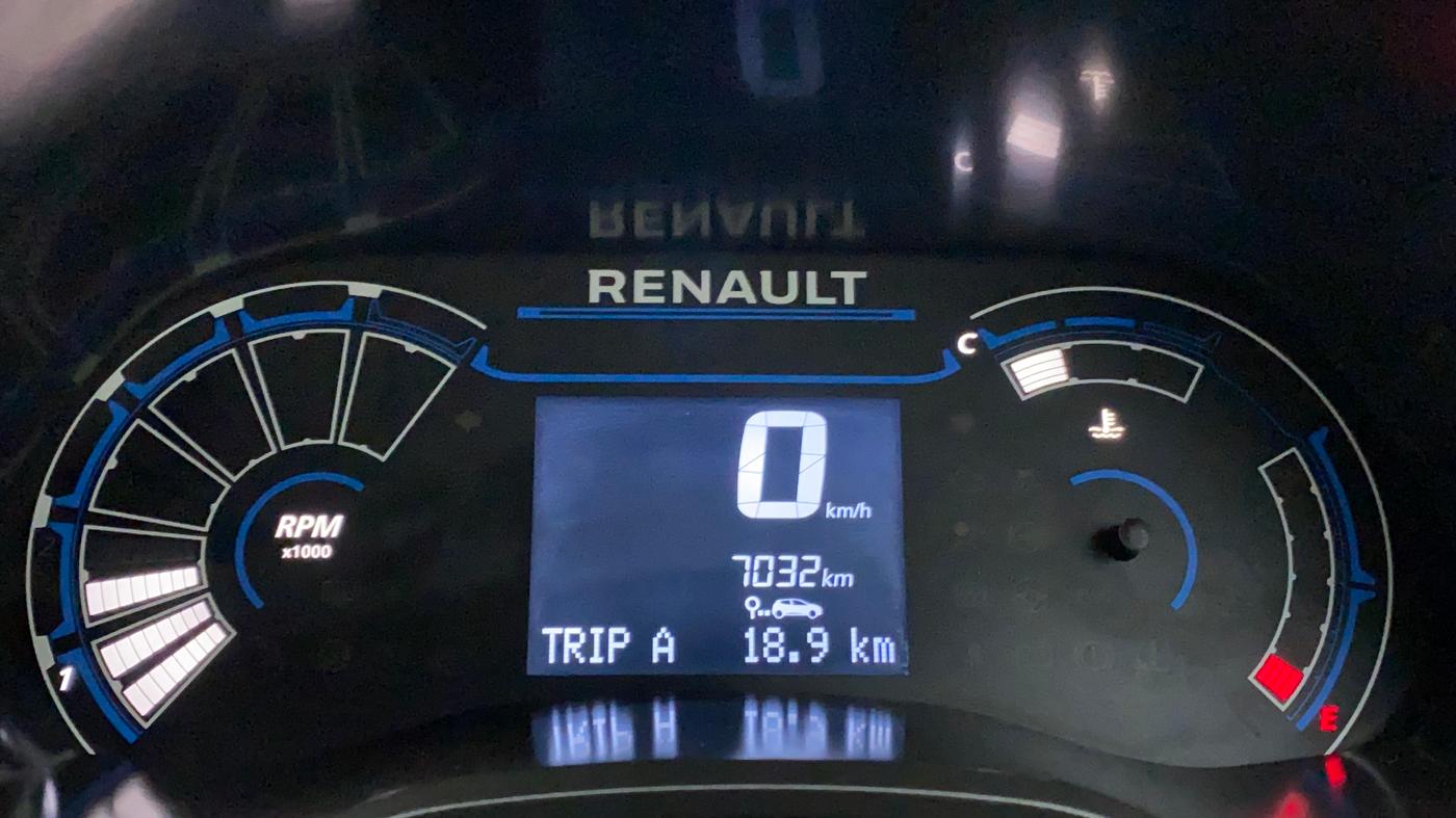 2022 Renault TRIBER RXT, Petrol, Manual, 7,134 km, Odometer Image