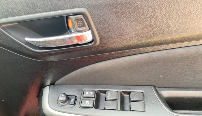 2018 Maruti Swift ZXI AMT, Petrol, Automatic, 5,251 km, Driver Side Door Panels Control