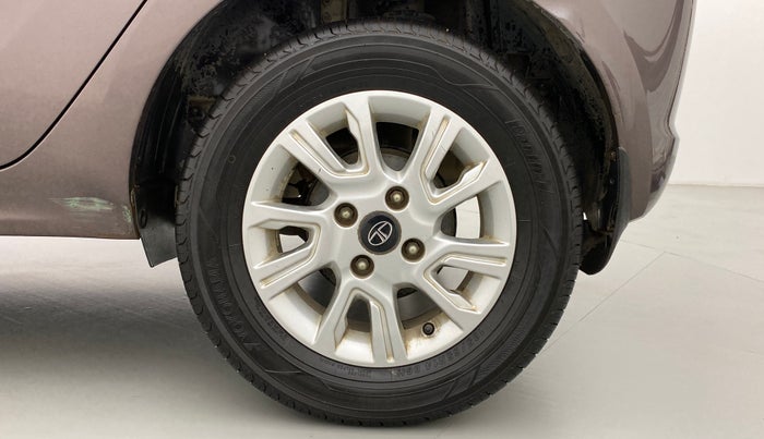 2017 Tata Tiago XZA 1.2 REVOTRON, Petrol, Automatic, 50,738 km, Left Rear Wheel