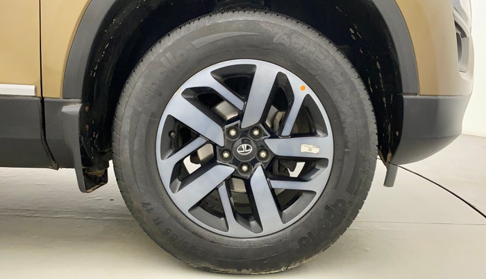 2022 Tata Harrier XZA PLUS JET 2.0L, Diesel, Automatic, 40,293 km, Right Front Wheel