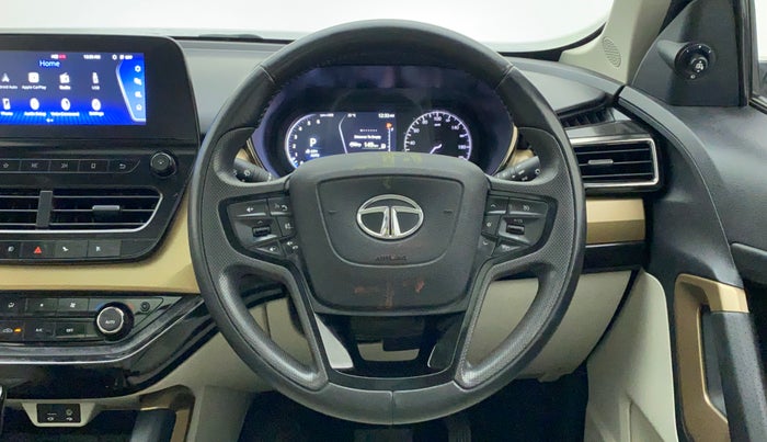 2022 Tata Harrier XZA PLUS JET 2.0L, Diesel, Automatic, 40,293 km, Steering Wheel Close Up