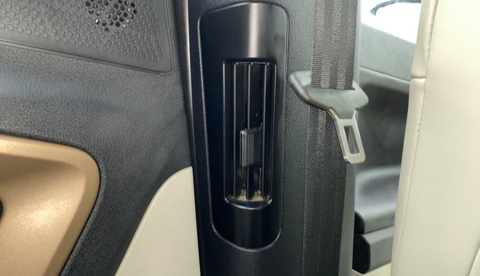 2022 Tata Harrier XZA PLUS JET 2.0L, Diesel, Automatic, 40,293 km, Rear AC Vents