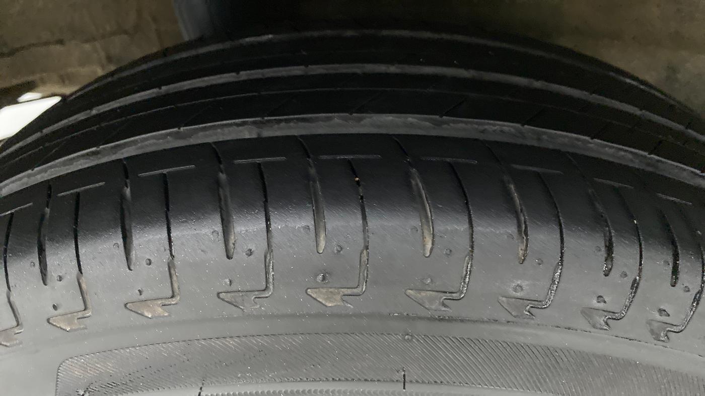 2018 Honda Amaze 1.2 EMT I VTEC, Petrol, Manual, 12,375 km, Right Rear Tyre Tread