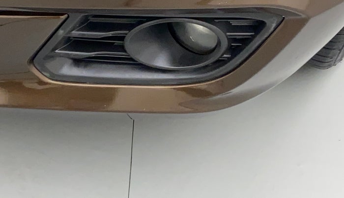 2017 Maruti Ciaz DELTA 1.4 MT PETROL, Petrol, Manual, 58,349 km, Left fog light - Minor damage