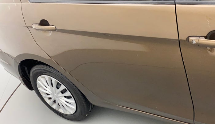2017 Maruti Ciaz DELTA 1.4 MT PETROL, Petrol, Manual, 58,349 km, Right rear door - Minor scratches