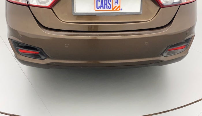 2017 Maruti Ciaz DELTA 1.4 MT PETROL, Petrol, Manual, 58,349 km, Rear bumper - Paint is slightly damaged