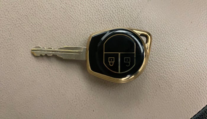 2017 Maruti Ciaz DELTA 1.4 MT PETROL, Petrol, Manual, 58,349 km, Lock system - Remote key not working