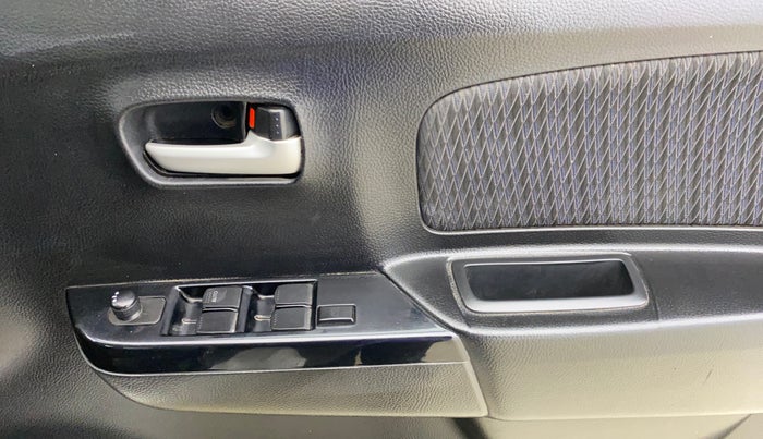 2015 Maruti Wagon R Stingray VXI, Petrol, Manual, 70,777 km, Driver Side Door Panels Control
