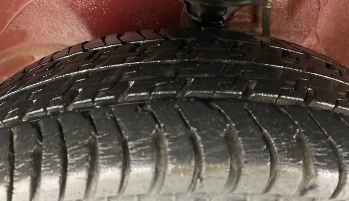 2018 Maruti Alto K10 VXI P, Petrol, Manual, 24,296 km, Left Front Tyre Tread