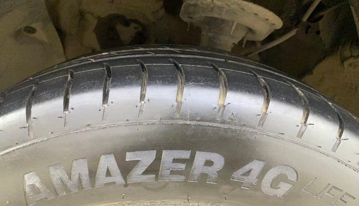 2016 Hyundai Creta SX PLUS 1.6 PETROL, Petrol, Manual, 73,582 km, Left Front Tyre Tread