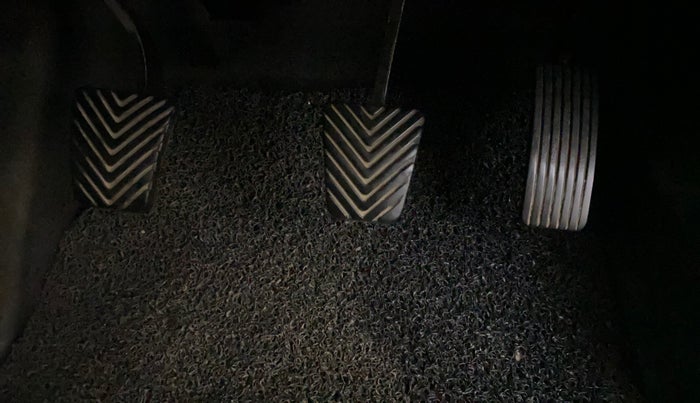 2016 Hyundai Creta SX PLUS 1.6 PETROL, Petrol, Manual, 73,582 km, Pedals