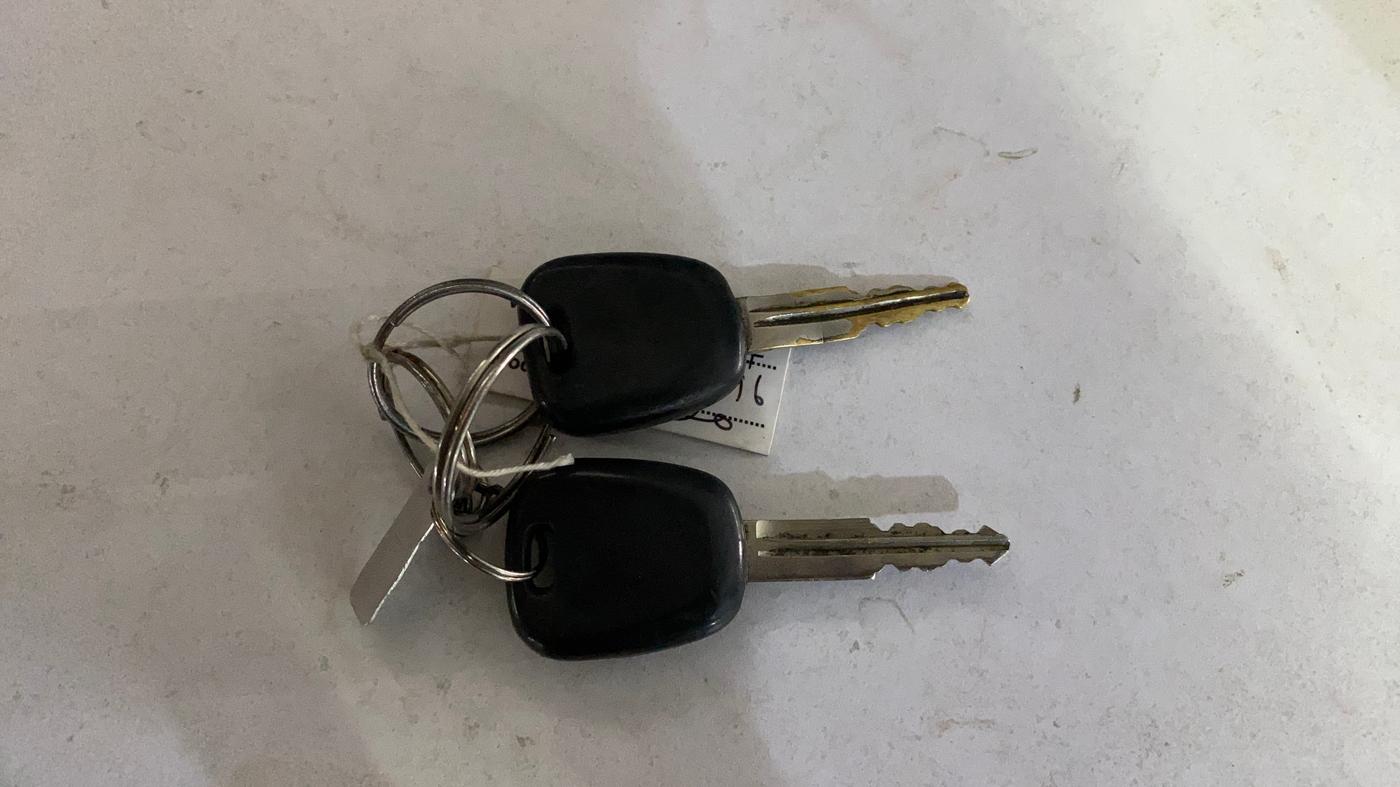 2015 Maruti Alto 800 LXI, Petrol, Manual, 61,598 km, Key Close Up
