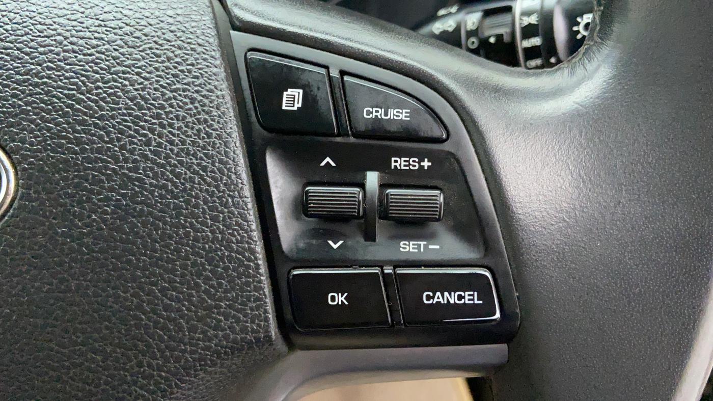 2017 Hyundai Tucson 2WD AT GLS DIESEL, Diesel, Automatic, 64,801 km, Adaptive Cruise Control