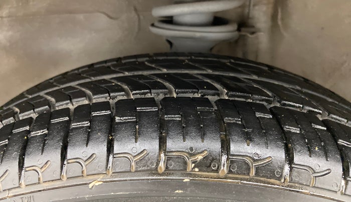 2012 Maruti Alto K10 VXI, Petrol, Manual, 46,241 km, Left Front Tyre Tread