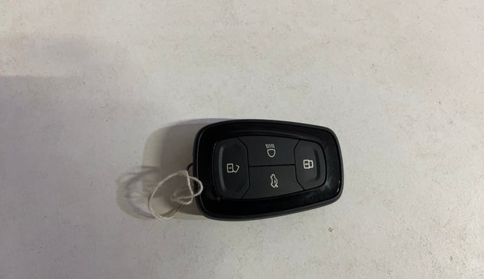 2023 Tata TIGOR XZ CNG, CNG, Manual, 25,420 km, Key Close Up