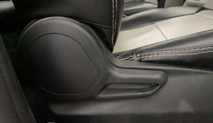 2023 Tata TIGOR XZ CNG, CNG, Manual, 25,420 km, Driver Side Adjustment Panel